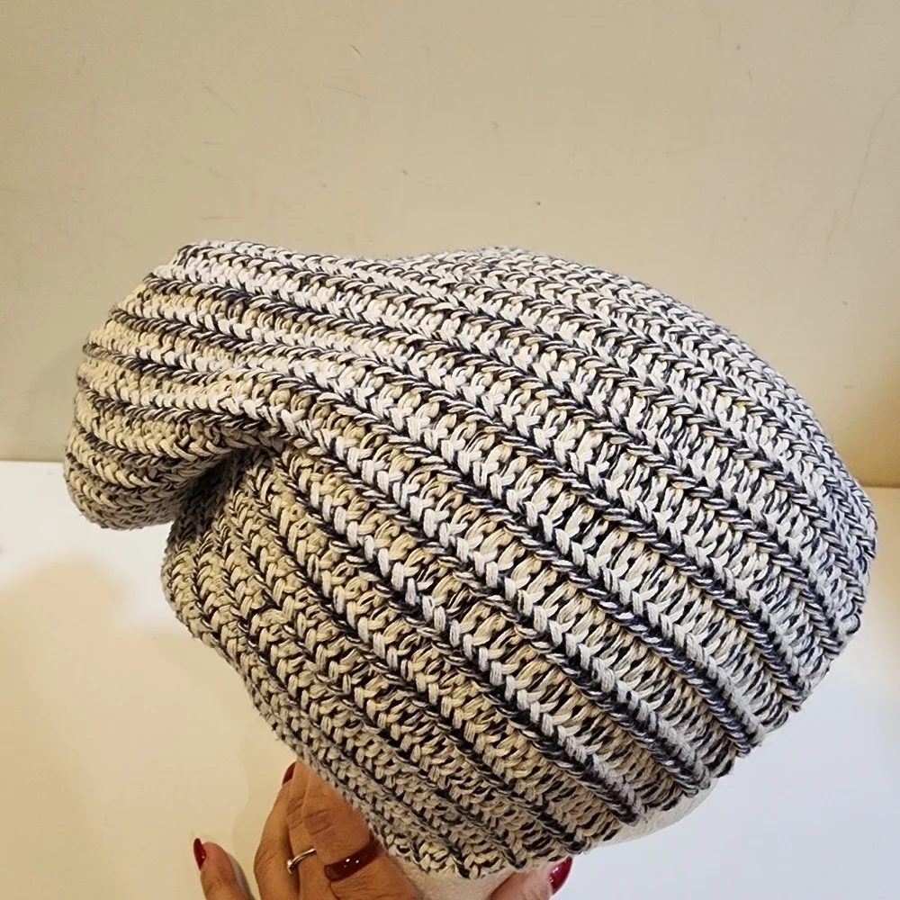 Love your melón Q Knitted 100% Cotton beanie